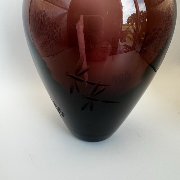 Hand‎ Blown Ruby Red Vase Etched Trees & Dragonfly 8” - Picture 2 of 5